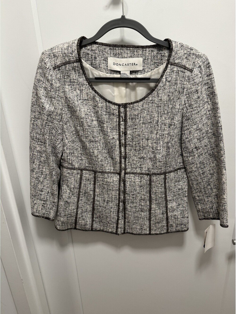 Doncaster Contrast Trim Plaid Silk Blend Blazer Gray 3/4 Sleeve Size 8